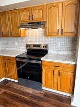 115 Washington Ave, Unit 2 in Berea, KY - Building Photo - Building Photo