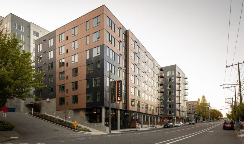 Leeward Apartments in Seattle, WA - Foto de edificio