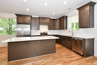 503 S Chapman St in Greensboro, NC - Building Photo - Building Photo