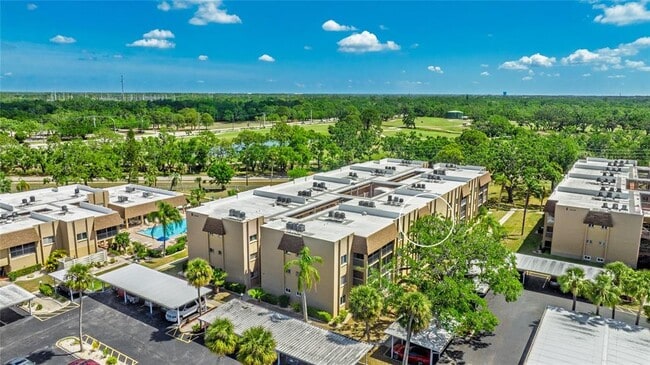 property at 1330 Glen Oaks Dr E