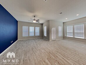 15003 Gelding Hts in San Antonio, TX - Building Photo - Building Photo