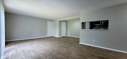 4420 Flowerdale Ave in Kettering, OH - Building Photo - Building Photo