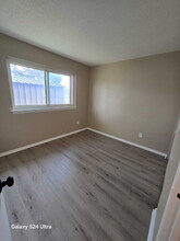720 Southwell Ln in Florissant, MO - Building Photo - Building Photo