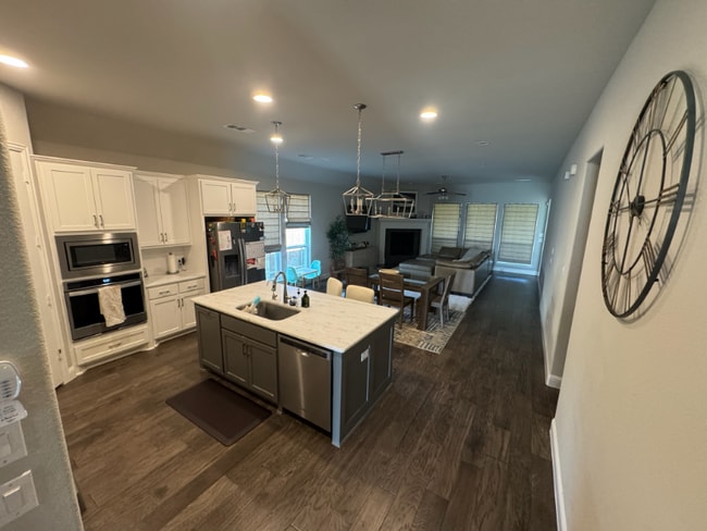 801 Dragon Banner Dr in The Colony, TX - Building Photo - Building Photo