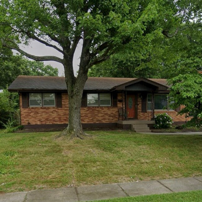 property at 4403 Estate Dr
