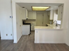 39760 Rustic Glen Dr in Temecula, CA - Building Photo - Building Photo