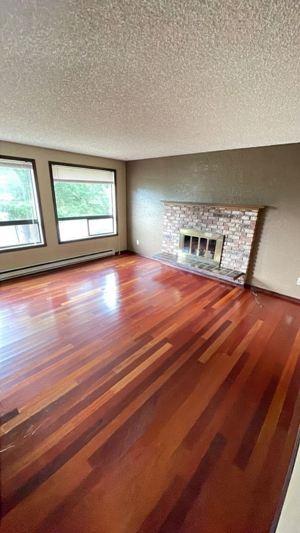 1330 Lahti Dr in Bellingham, WA - Building Photo - Building Photo