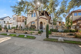13240 Villa Montana Way in Austin, TX - Building Photo - Building Photo
