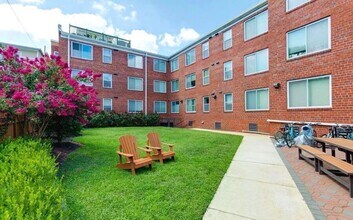 420 16th St SE in Washington, DC - Building Photo - Building Photo