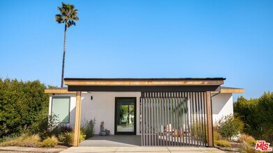 6656 Dume Dr in Malibu, CA - Building Photo - Building Photo