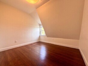 21 Bellevue St, Unit 3 in Waltham, MA - Building Photo - Building Photo