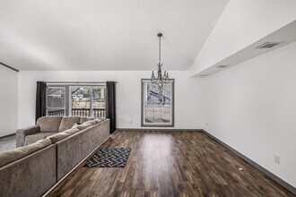 315 Whipple Tree Ln in Fayetteville, NC - Building Photo - Building Photo