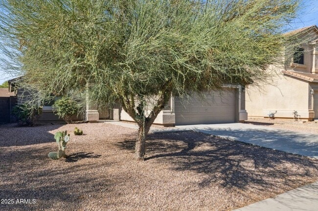 16579 W Marconi Ave in Surprise, AZ - Building Photo - Building Photo