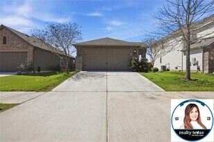 224 Gidran Trail in Georgetown, TX - Building Photo