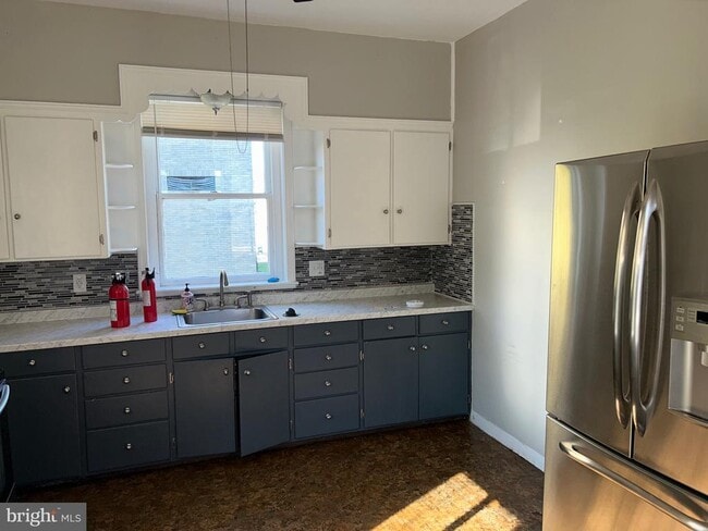 property at 422 King St