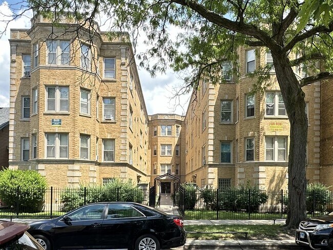 property at 4831 N Springfield Ave