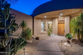 34068 N 79th Way in Scottsdale, AZ - Foto de edificio - Building Photo