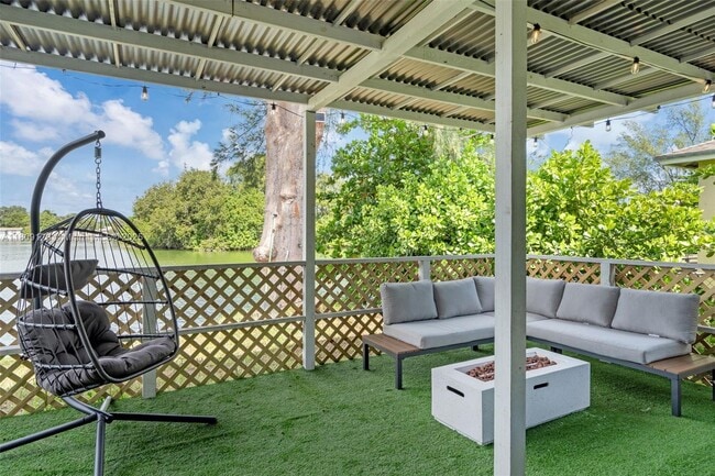 property at 1020 SW 8th St