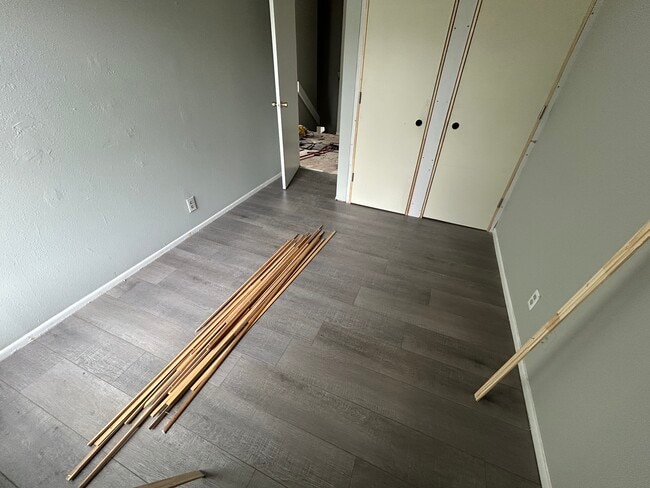 4047 Sunrise Creek Dr in San Antonio, TX - Foto de edificio - Building Photo