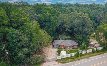 26745 FM 2090 in Splendora, TX - Building Photo - Building Photo