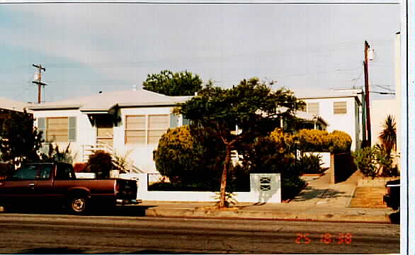 Evergreen Court in San Diego, CA - Building Photo - Building Photo