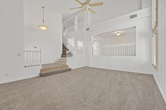 9123 Fawn Grove Dr in Las Vegas, NV - Building Photo - Building Photo