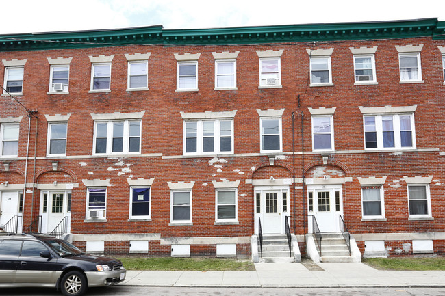 76 Bragdon St in Boston, MA - Foto de edificio - Building Photo