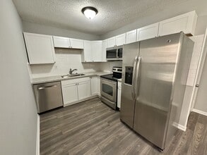 1825 5th Way NW in Center Point, AL - Building Photo - Building Photo