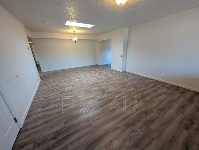6200 Prairie Rd NE in Albuquerque, NM - Building Photo - Building Photo