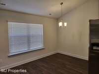 125 Harold Murphy Dr photo'