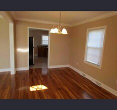 104 Windsor Dr in Richmond, KY - Foto de edificio - Building Photo