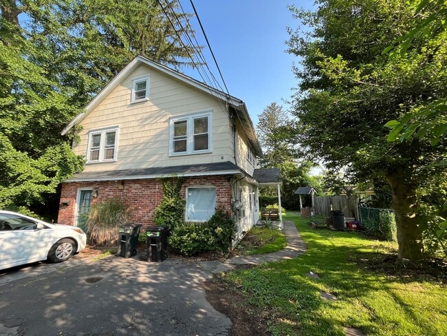 property at 112 W Highland Ave