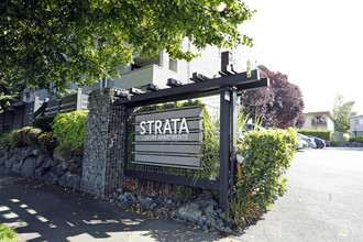 Strata on California in Seattle, WA - Building Photo - Building Photo