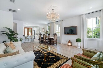 30 W Castillo Dr in St. Augustine, FL - Building Photo - Building Photo