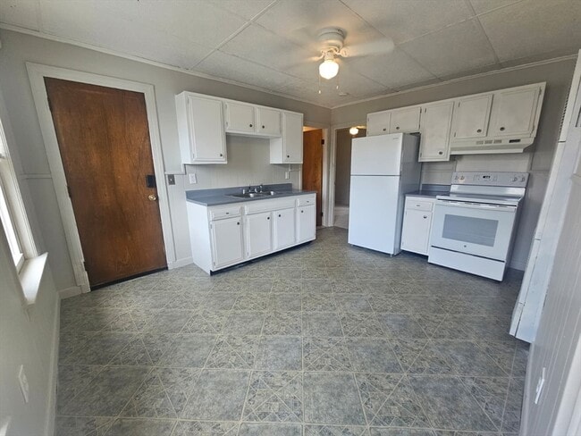 property at 28 Barre St