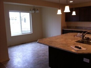 710 7th Ave NE in Ephrata, WA - Building Photo - Building Photo