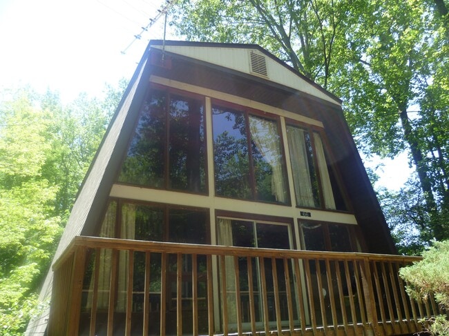 property at 66 Queens Way