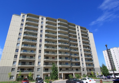 Capulet Towers I in London, ON - Building Photo