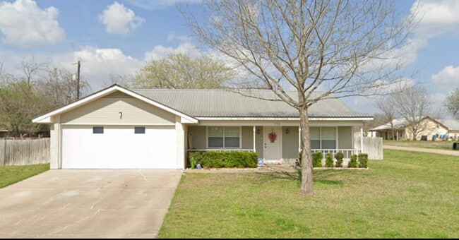 property at 702 W Jayme