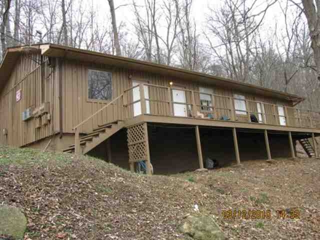 1544 Lincoln Dr in Huntington, WV - Building Photo