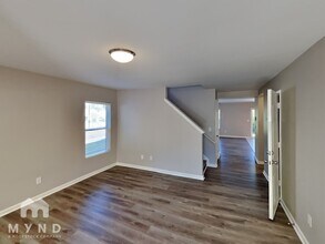 10700 Parnie Ct in Charlotte, NC - Building Photo - Building Photo