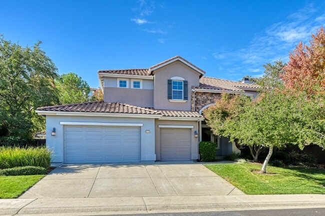property at 4056 Redondo Dr