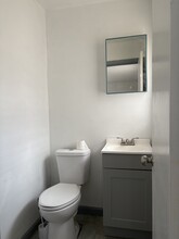 1014 Pennsylvania Dr in Pensacola, FL - Foto de edificio - Building Photo