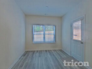 292 Oliver Dr in Locust Grove, GA - Building Photo - Building Photo