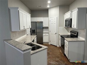 117 E Valley Rd in Harker Heights, TX - Foto de edificio - Building Photo
