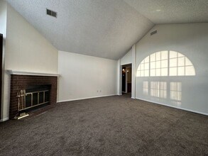 979 S Miller St in Lakewood, CO - Building Photo - Building Photo