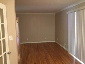 3167 Forrest Park Rd SE in Atlanta, GA - Foto de edificio - Building Photo