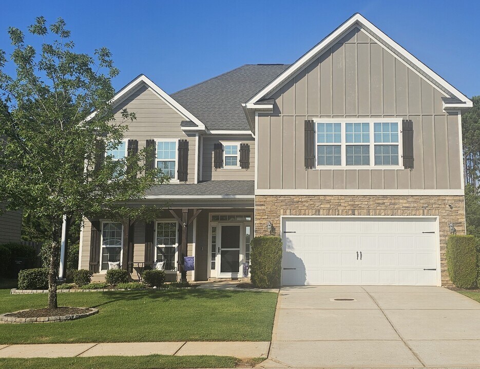 821 Herrington Dr in Grovetown, GA - Building Photo