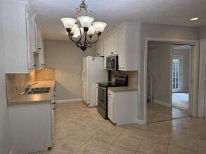 200 Woodgreen Dr in Madison, MS - Building Photo - Building Photo
