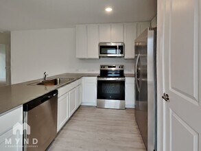 13443 Laffoon Wy in San Antonio, TX - Building Photo - Building Photo